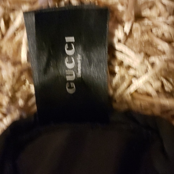 Gucci Cosmetics bag Authentic - Picture 6 of 9